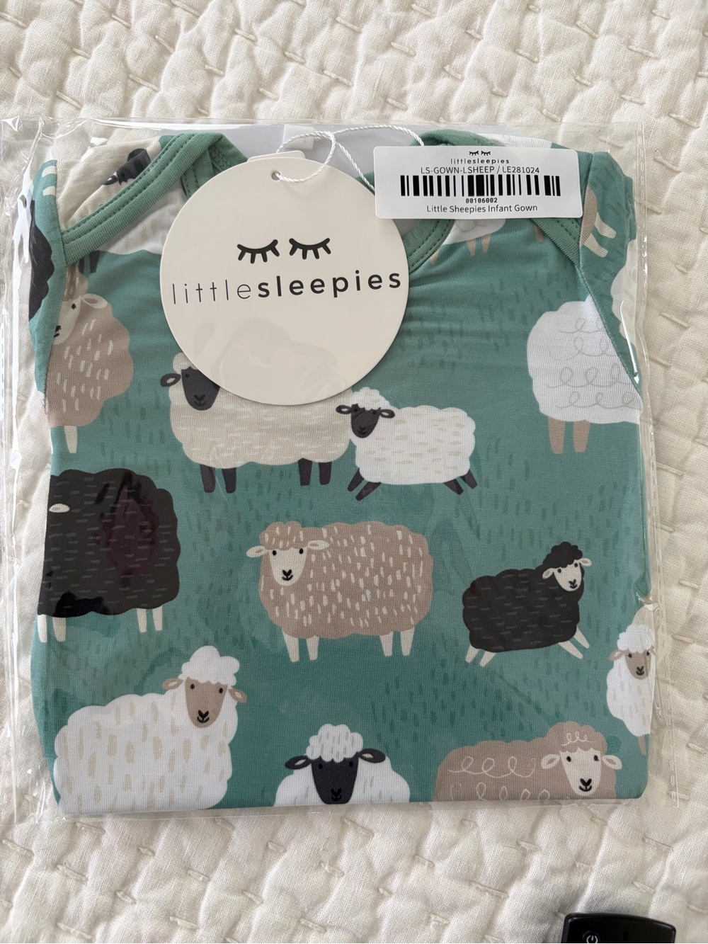 NIB Little Sleepies Bamboo Little Sheepies Sheep Print Infant Pajama Gown